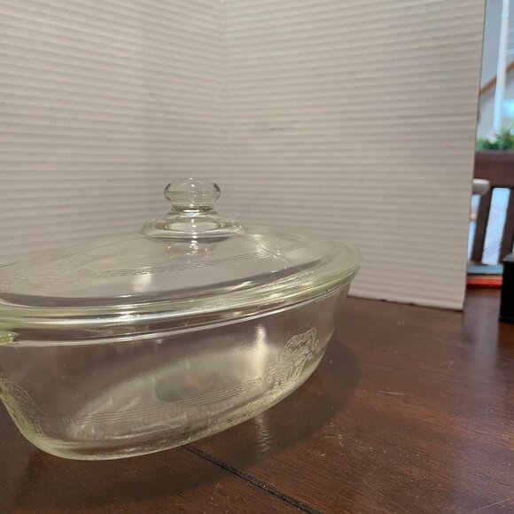 Vintage Glass Casserole Dish With Lid Embossed Floral Design - Picture 11 of 12